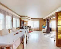 Maison, 210 m²