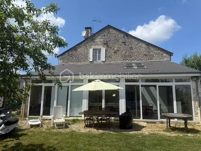Maison, 170 m²
