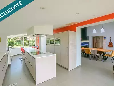 Maison, 226 m²
