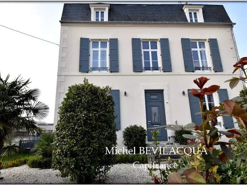 Maison, 265 m²