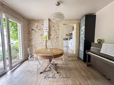 Maison, 210 m²