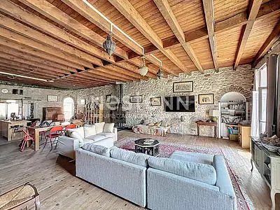 Maison, 280 m²