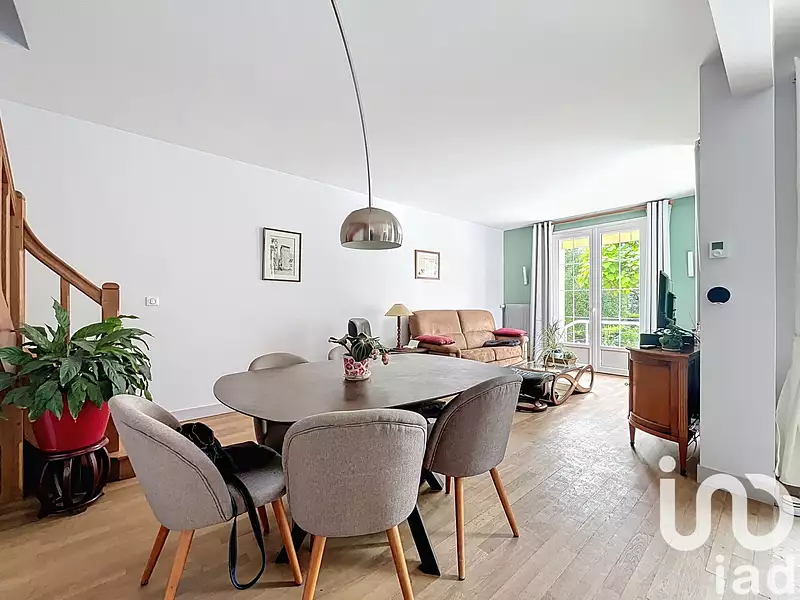 Maison, 94 m²