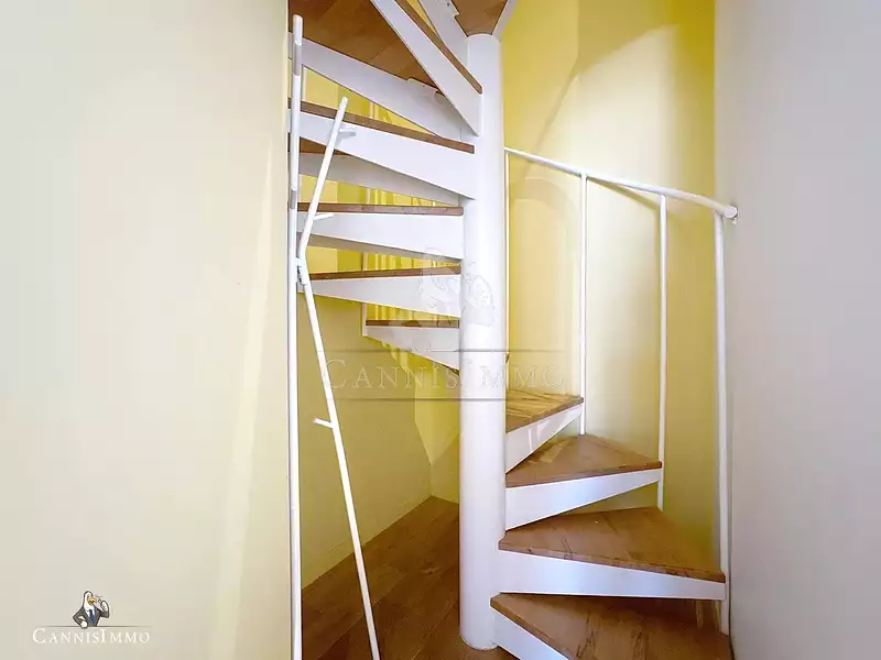 Immeuble, 400 m²
