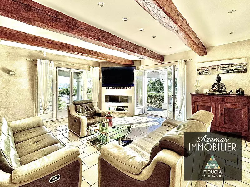 Maison, 301,15 m²