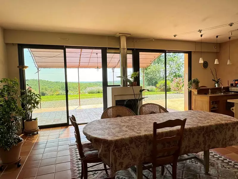 Maison, 207,6 m²