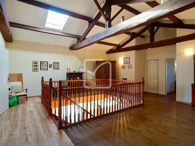 Maison, 222 m²