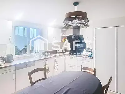 Maison, 167 m²