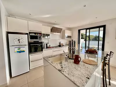 Maison, 225 m²