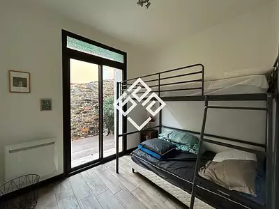 Maison, 275 m²