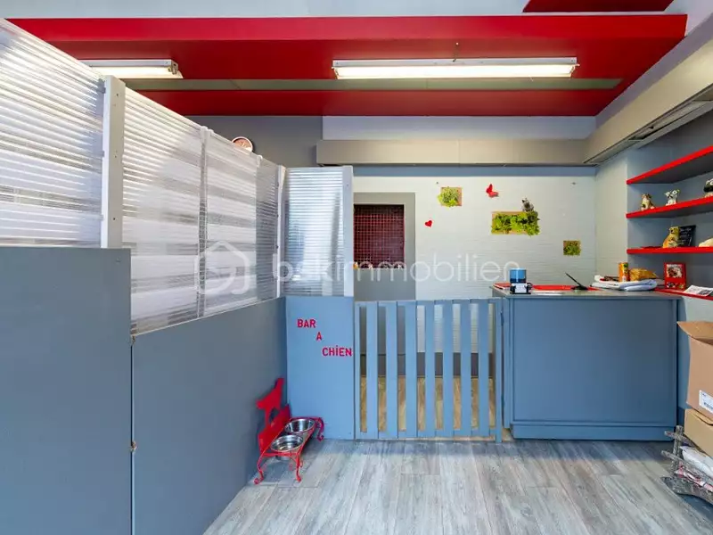 Immeuble, 240 m²