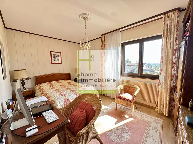 Maison, 185 m²