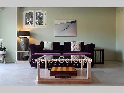 Maison, 240 m²