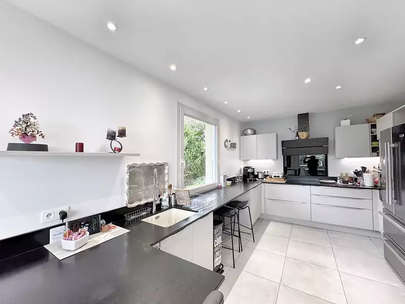 Maison, 145 m²