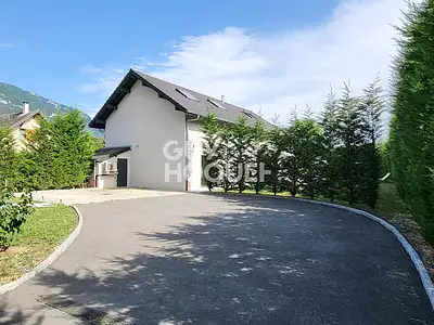 Maison, 154 m²
