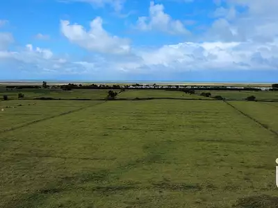 Terrain, 613 m²