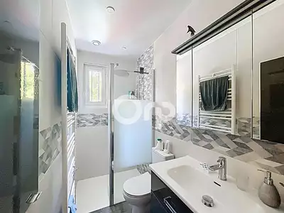 Maison, 145 m²