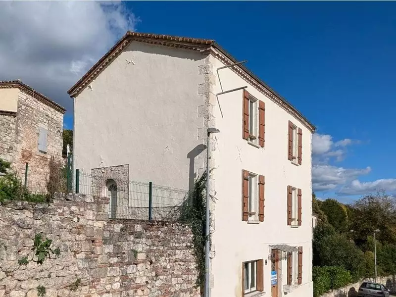 Maison, 180 m²