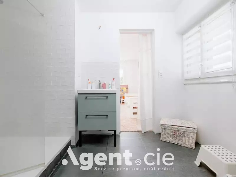 Maison, 155 m²