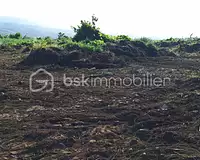 Terrain, 251 m²