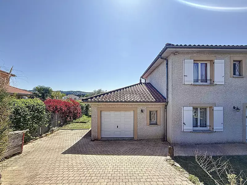 Maison, 122 m²