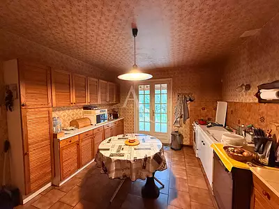 Maison, 250 m²