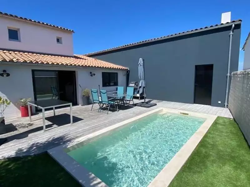 Maison, 157 m²