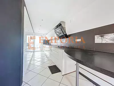 Maison, 168 m²
