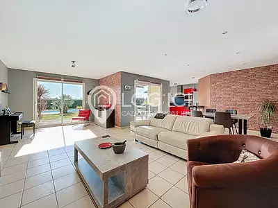 Maison, 120,81 m²