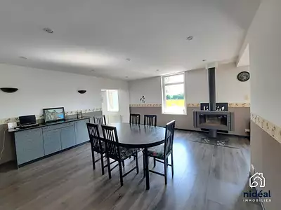 Maison, 170 m²