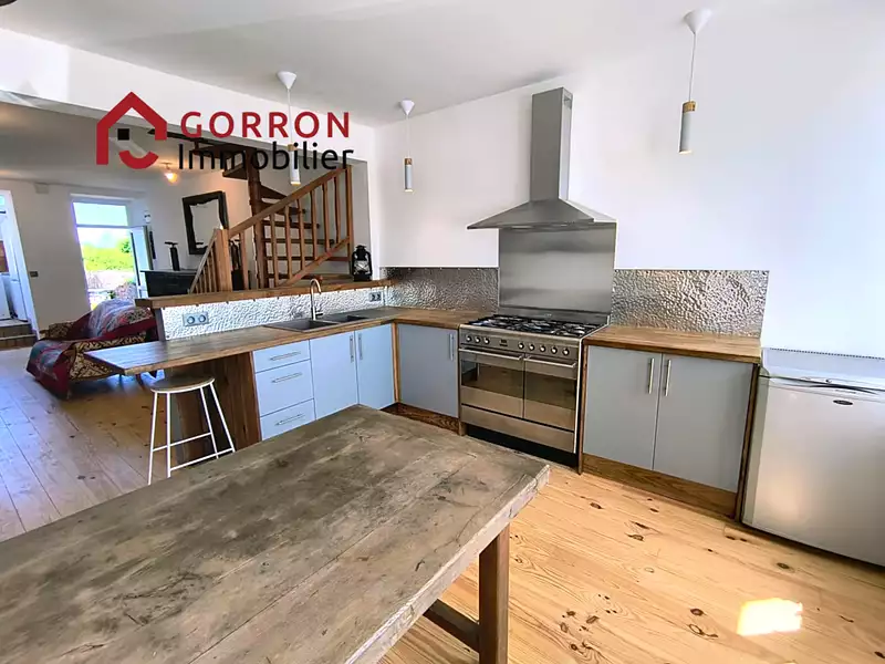Maison, 187 m²