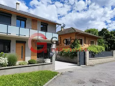Maison, 260 m²