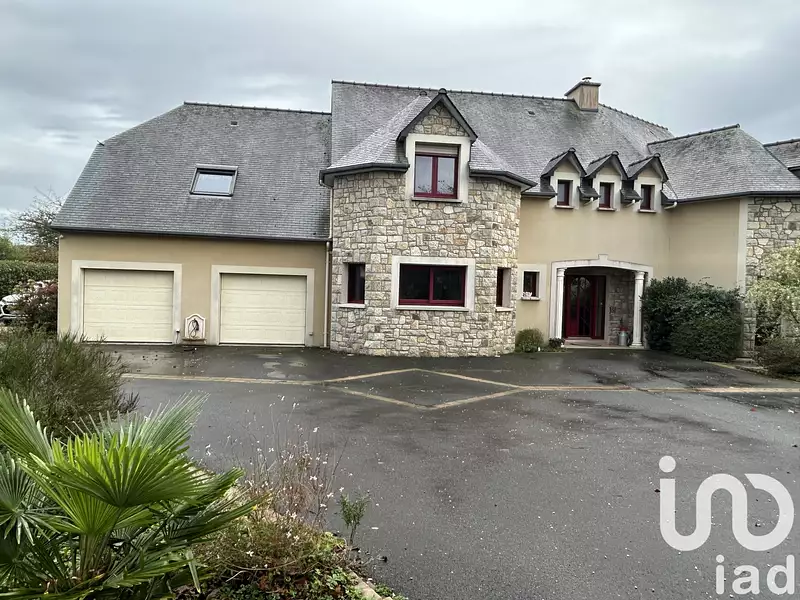 Maison, 323 m²