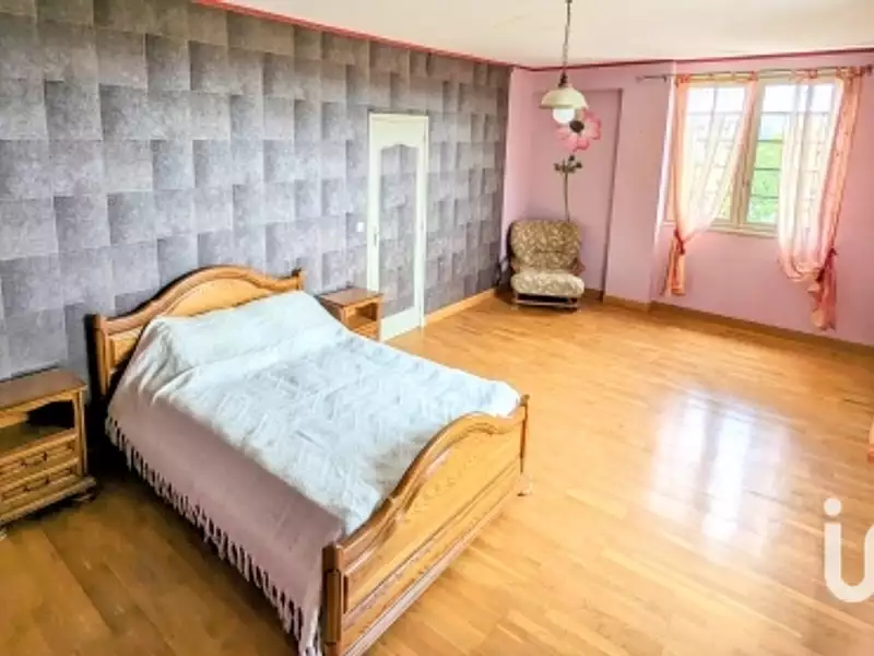 Maison, 262 m²