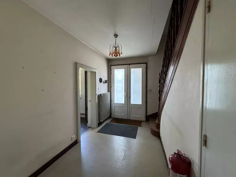 Maison, 245 m²