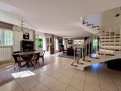 Maison, 152 m²