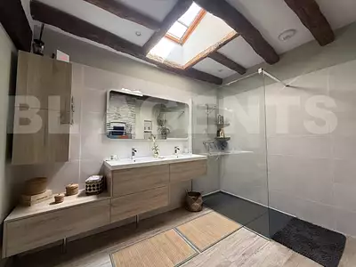 Maison, 269 m²