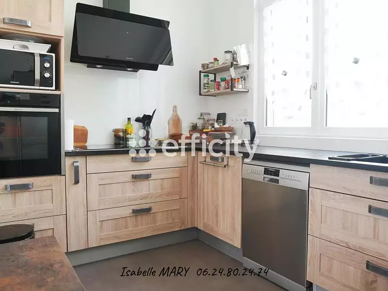 Maison, 105 m²