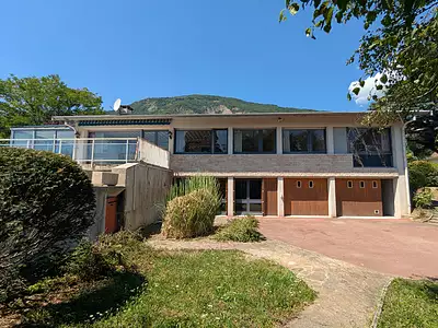 Maison, 175,2 m²