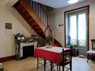 Immeuble, 487 m²