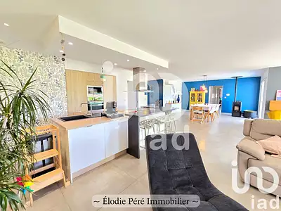 Maison, 163 m²