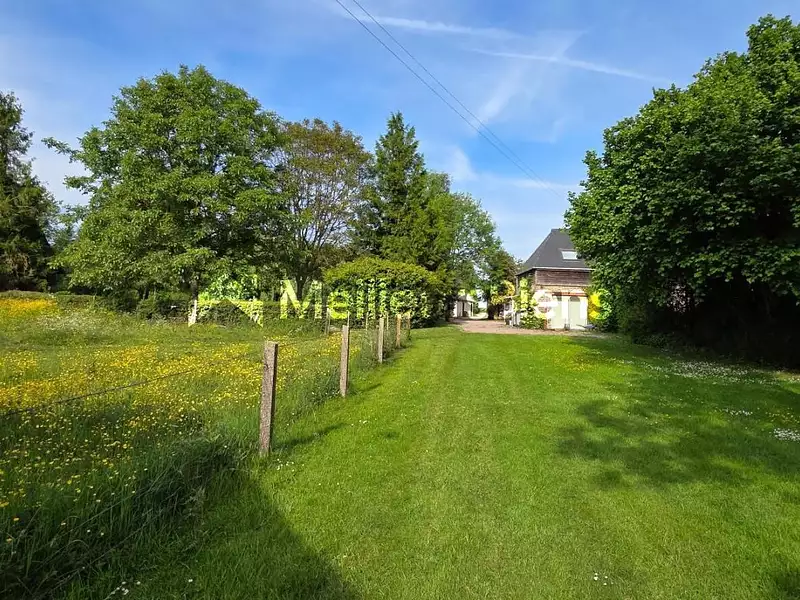 Maison, 275 m²