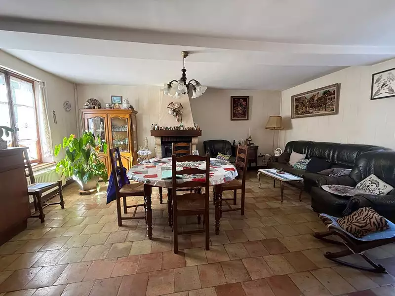 Maison, 96 m²