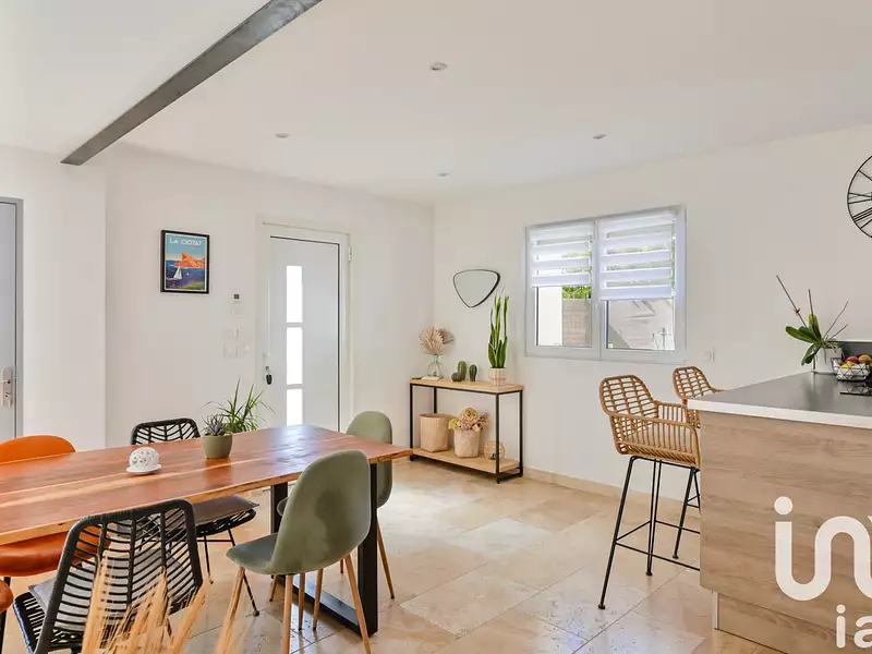 Maison, 75 m²