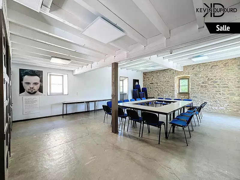 Maison, 1 000 m²
