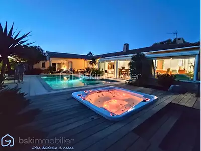 Maison, 237 m²