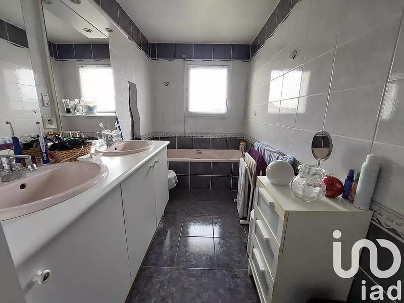 Maison, 120 m²