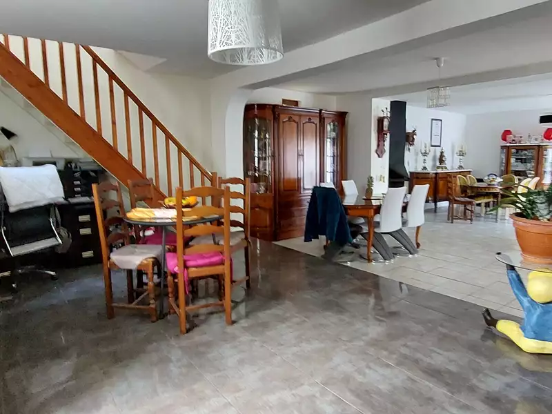 Maison, 224 m²