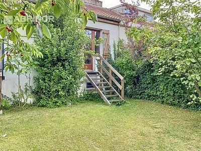 Maison, 102 m²