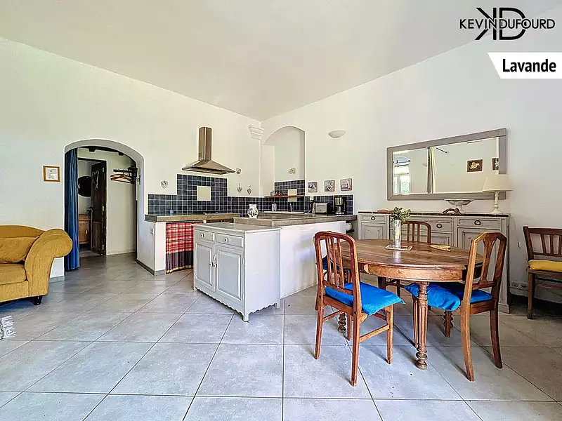 Maison, 488 m²
